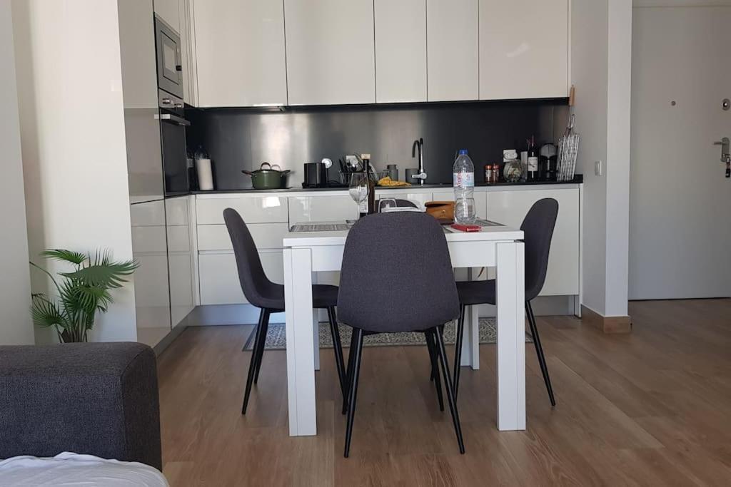Charming Apartment Monte Residence On Top Floor. Portimão Buitenkant foto
